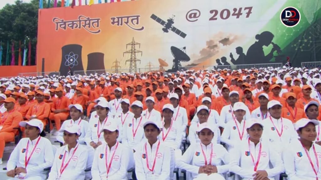 लाल किले से PM Modi ने युवाओं के लिए AI ट्रेनिंग और फ्री ऑनलाइन कोचिंग का ऐलान किया