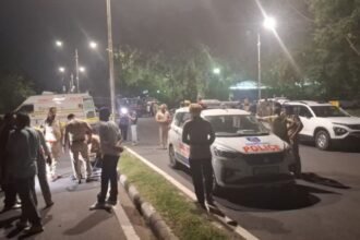 चंडीगढ़ के सेक्टर 43 बस स्टैंड के पास संदिग्ध IED मिलने के बाद पुलिस जांच