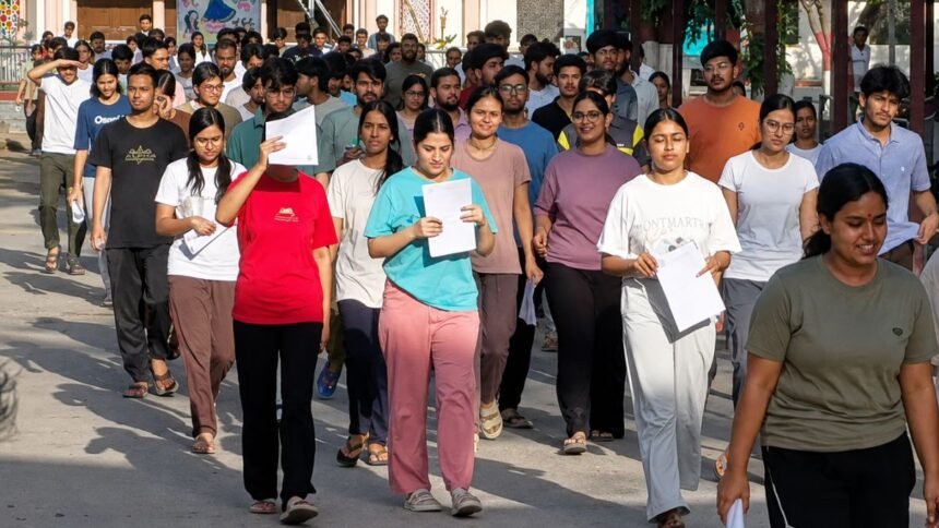 AIAPGET 2026 जयपुर में बिजली गुल होने के बाद 49 उम्मीदवारों का Re-Exam