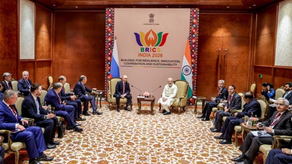 BRICS Summit 2026: मोदी-पुतिन और पेजेशकियान की मुलाकात ने खींचा ध्यान, बिजनेस फोरम में दिखी भारत की कूटनीतिक ताकत 3 BRICS Summit 2026: PM Modi, Putin और Pezeshkian