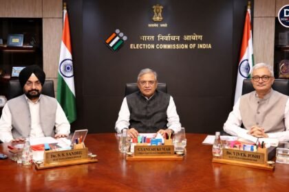 निर्वाचन आयोग ने मतदाता सूची और डिजिटल सिस्टम से जुड़े मुद्दों पर समीक्षा की घोषणा की।
