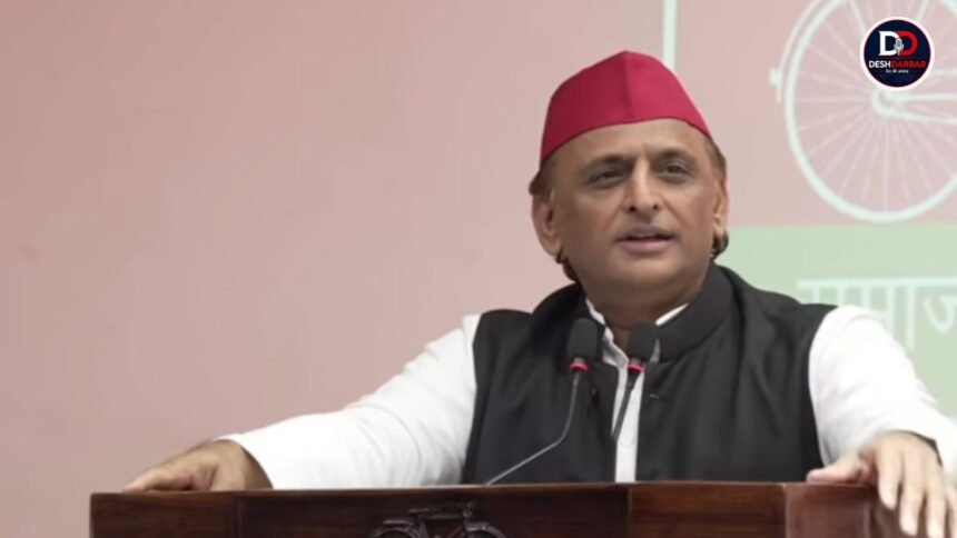 UP Politics: अखिलेश यादव ने CEC के इस्तीफे की मांग दोहराई