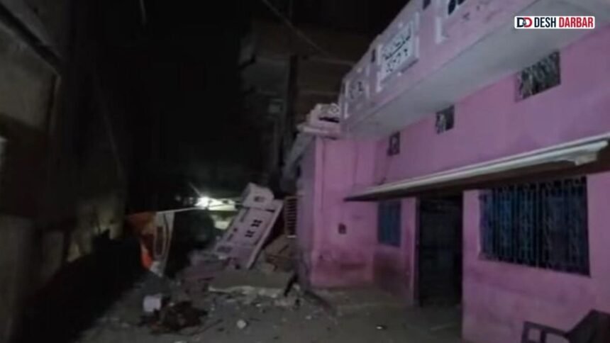 बिहार के सीवान में अवैध पटाखा इकाई में विस्फोट, पांच लोगों की मौत की खबर 1 बिहार के सीवान में अवैध पटाखा इकाई में विस्फोट